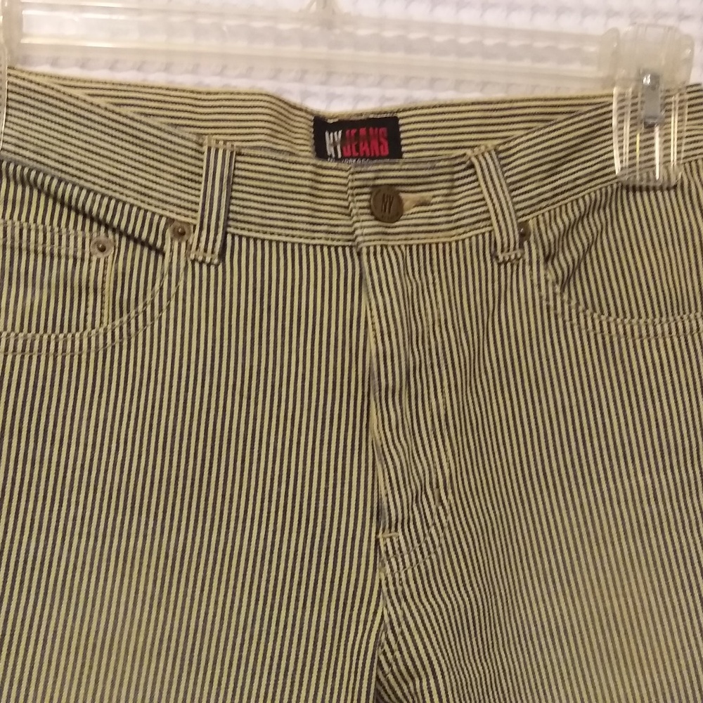 4/$20 CLOSET CLOSING  NEW YORK & CO STRIPED JEANS